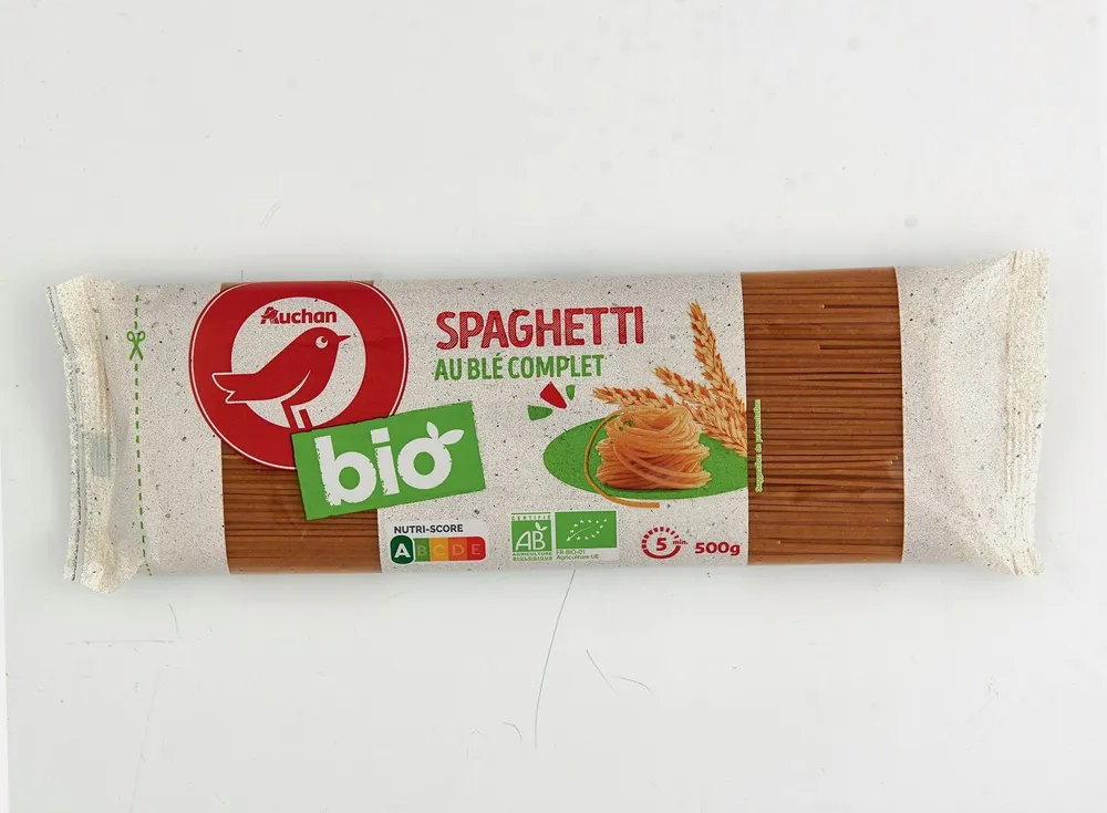 Spaghetti au blé entier issus de l'agriculture biologique.