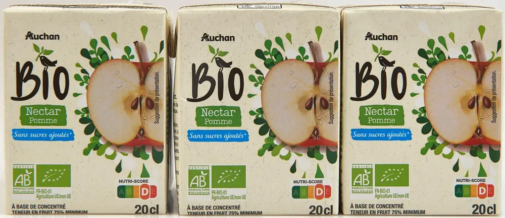 Nectar pomme BIOSans sucres ajoutés* *contient les sucres naturellement présents. teneur en fruit 75% minimum