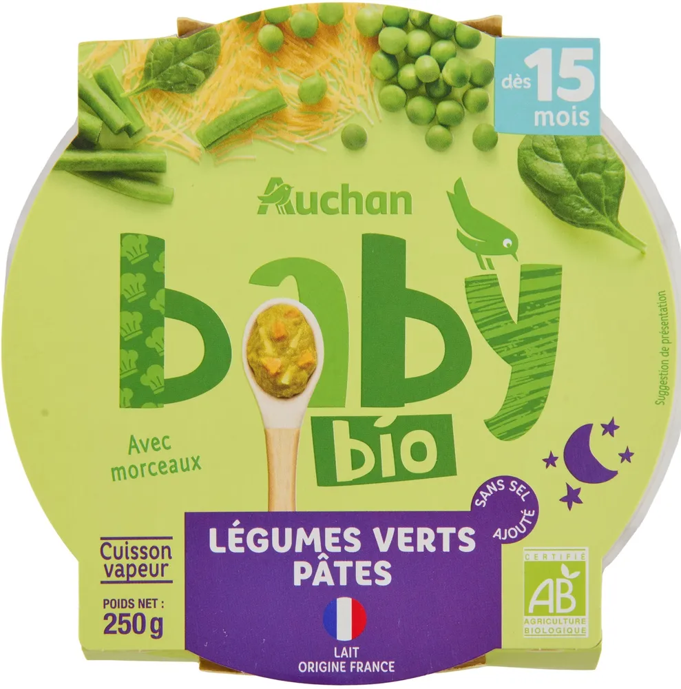 Légumes verts pâtes avec morceaux