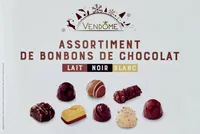 Assortiment de bonbons de chocolat Lait noir blanc