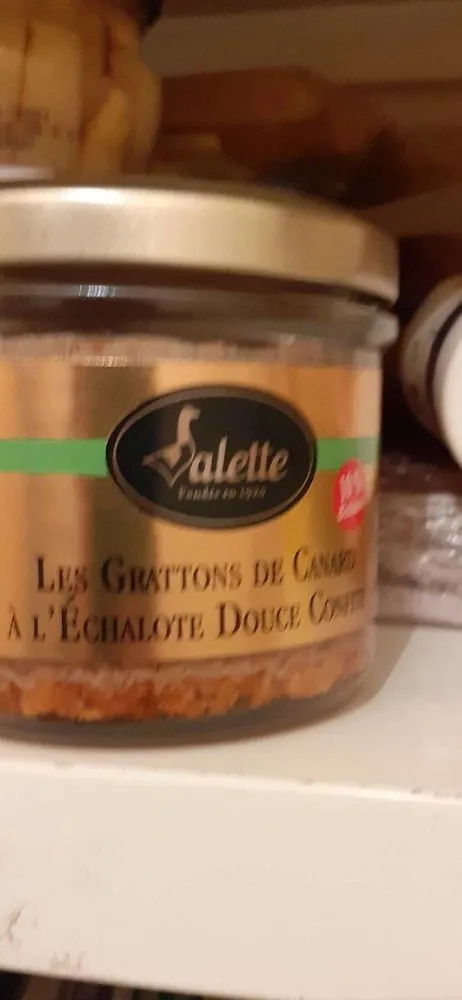Grattons de canard à l echalotte douce confite