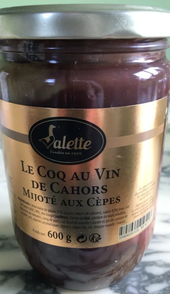 Le coq au vin de Cahors mijoté aux cepes