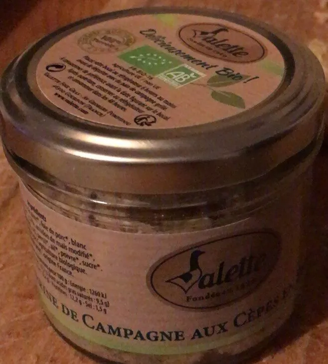 Terrine de campagne aux cepes en persillade