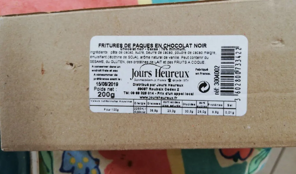 Fritures de pâques en chocolat noir