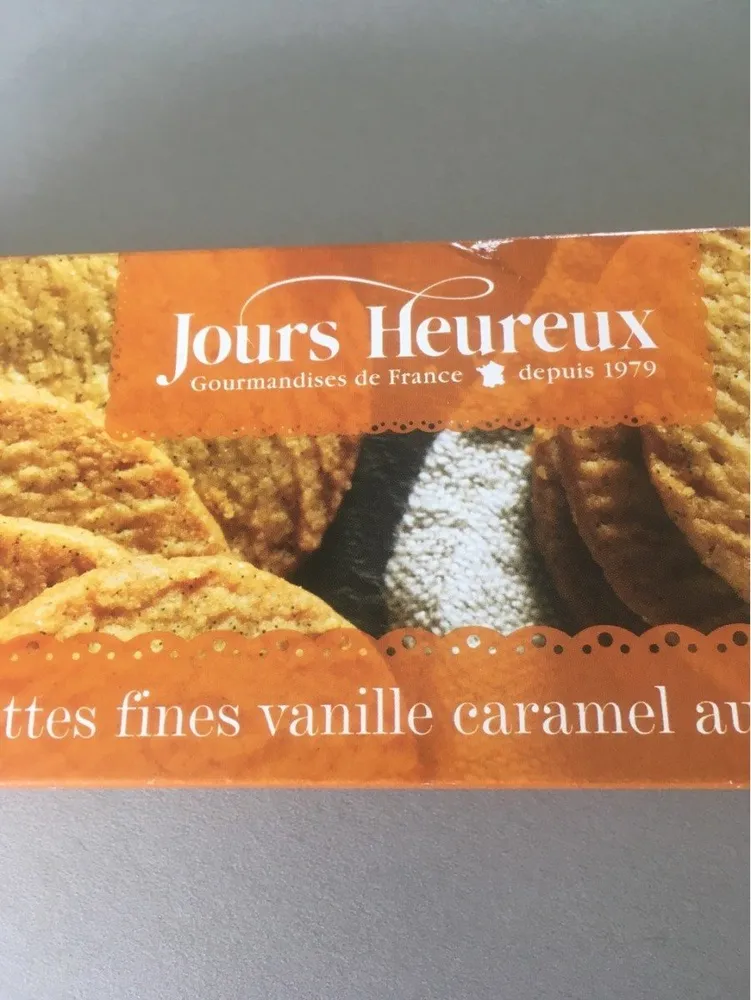 Galette fines au caramel beurre salé et à la vanille