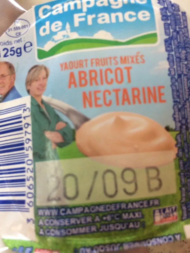 Yaourt fruits mixés abricot nectarine