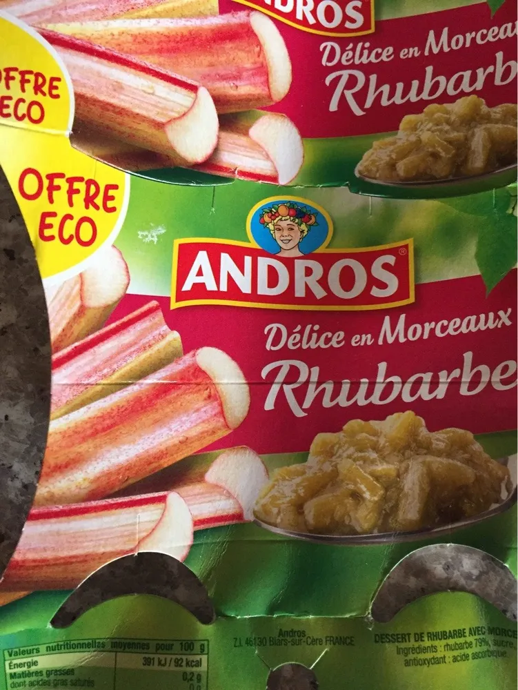 Délice en morceaux rhubarbe
