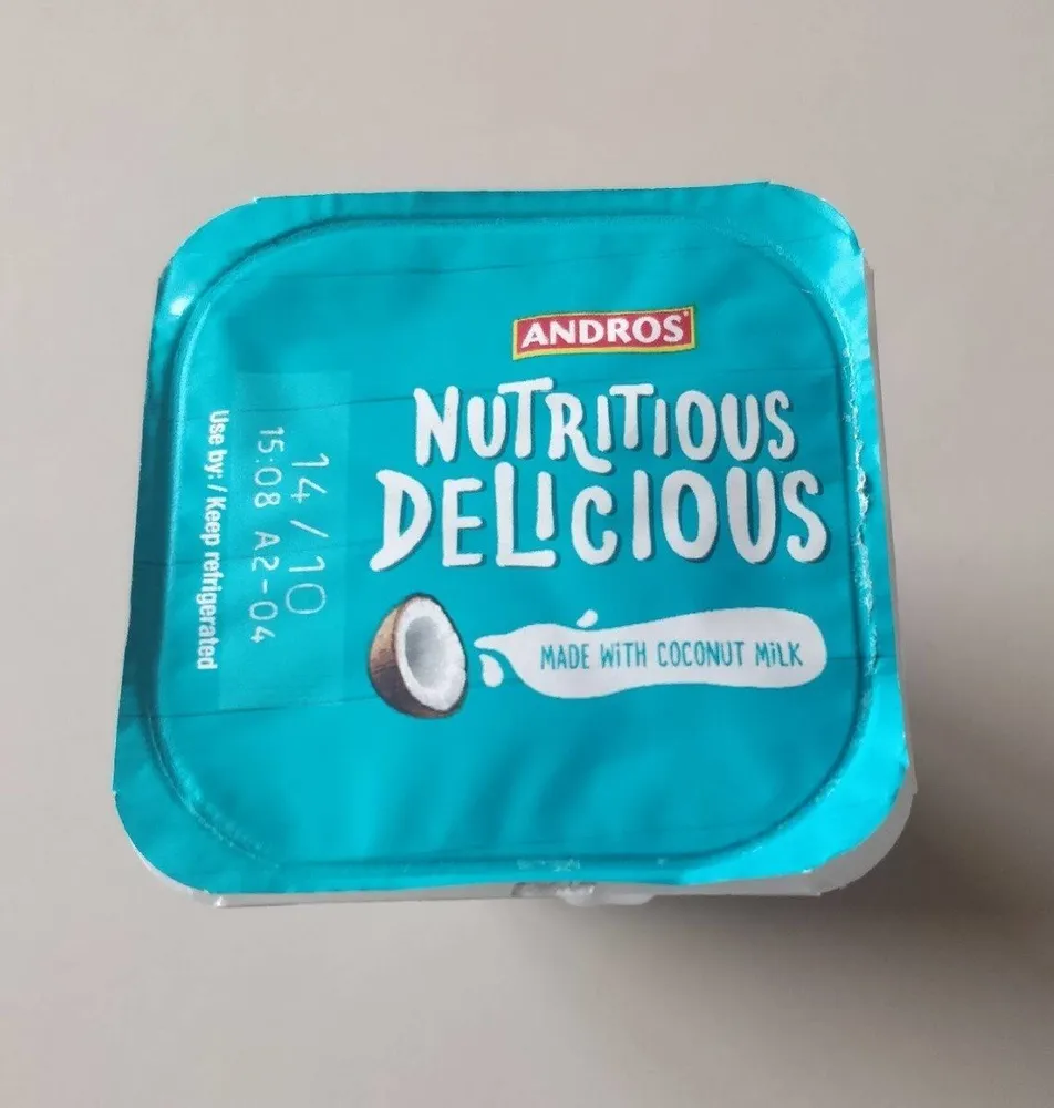 Plain coconut milk alternative to yoghurt