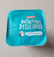 Plain coconut milk alternative to yoghurt