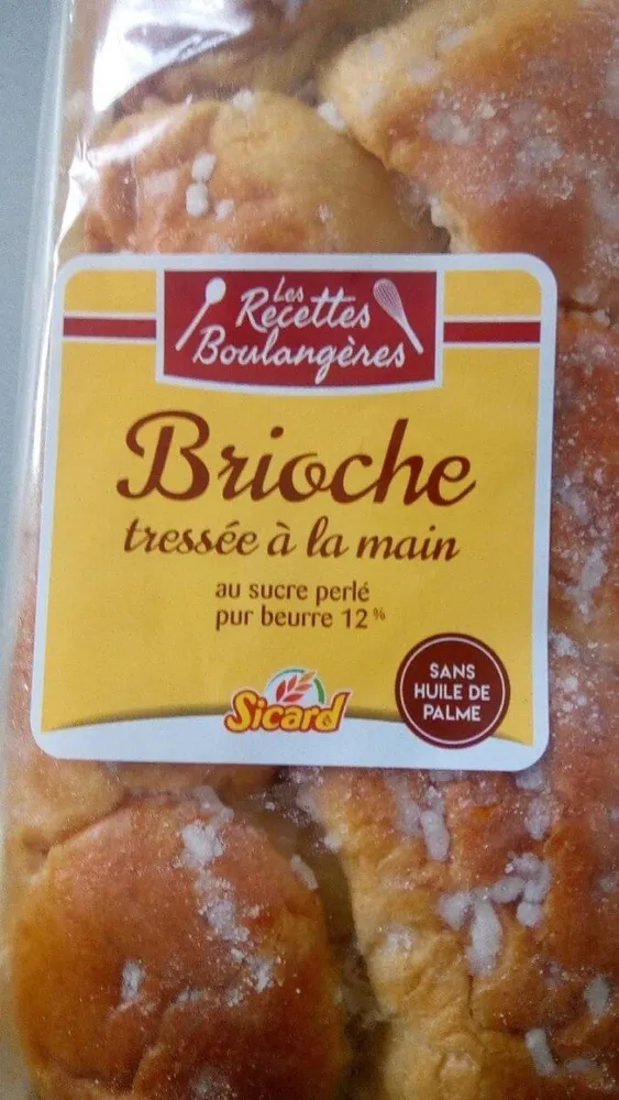 Brioche tressée à la main