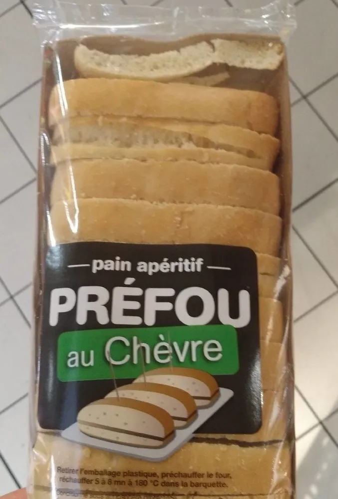 Pain apéritif préfou au chèvre