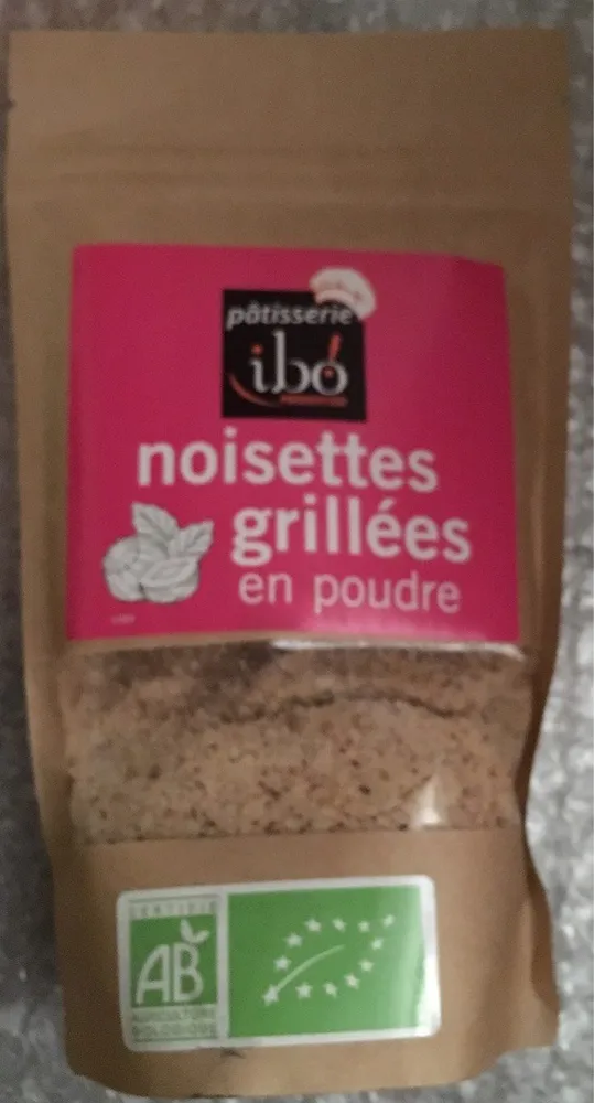 Noisettes grillées en poudre