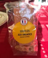 Soufflés aux amandes