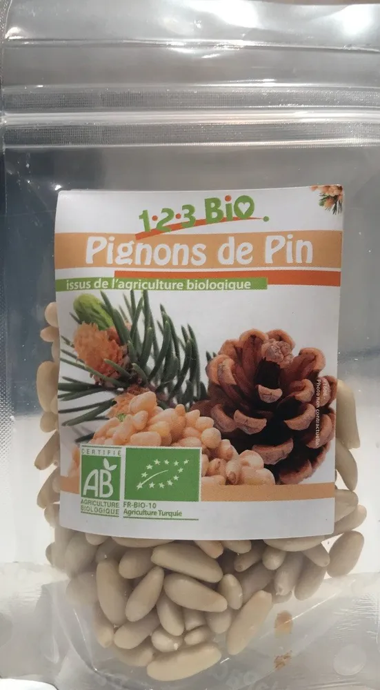 Pignons de pin