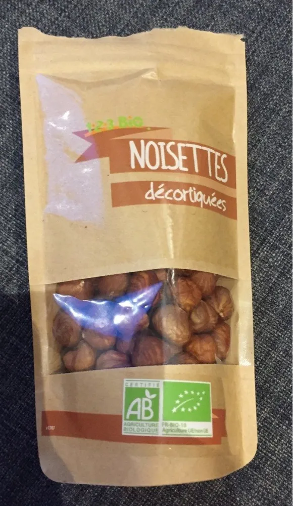Noisettes décortiquées