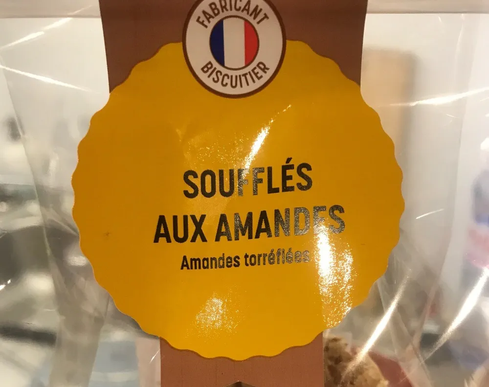 Soufflés aux amandes