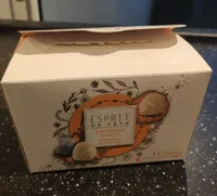 Chocolat blanc fourrage praliné et noisettes