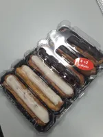 6 éclairs parfums vanille/chocolat
