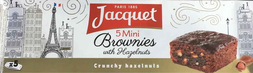5 mini brownies with hazelnuts