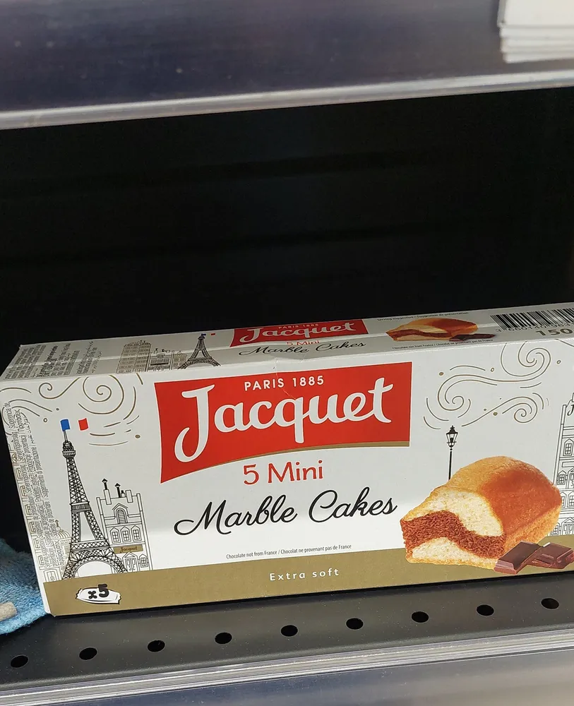 marble cakes