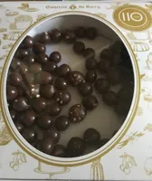 Billes de cereales enrobees de chocolat au lait