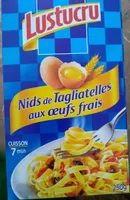 Nids de tagliatelles aux oeufs frais
