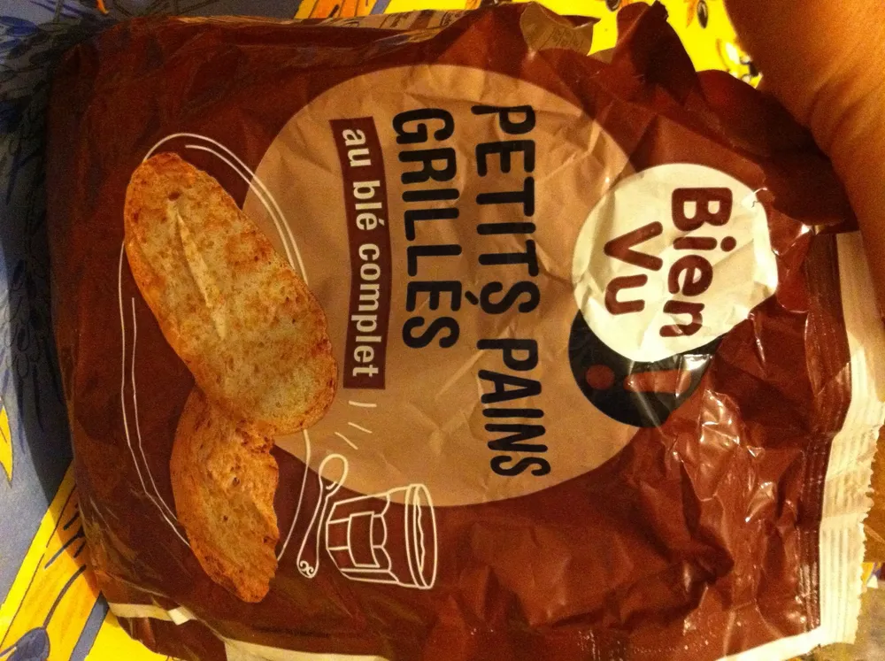 Petits pains grillés au blé complet