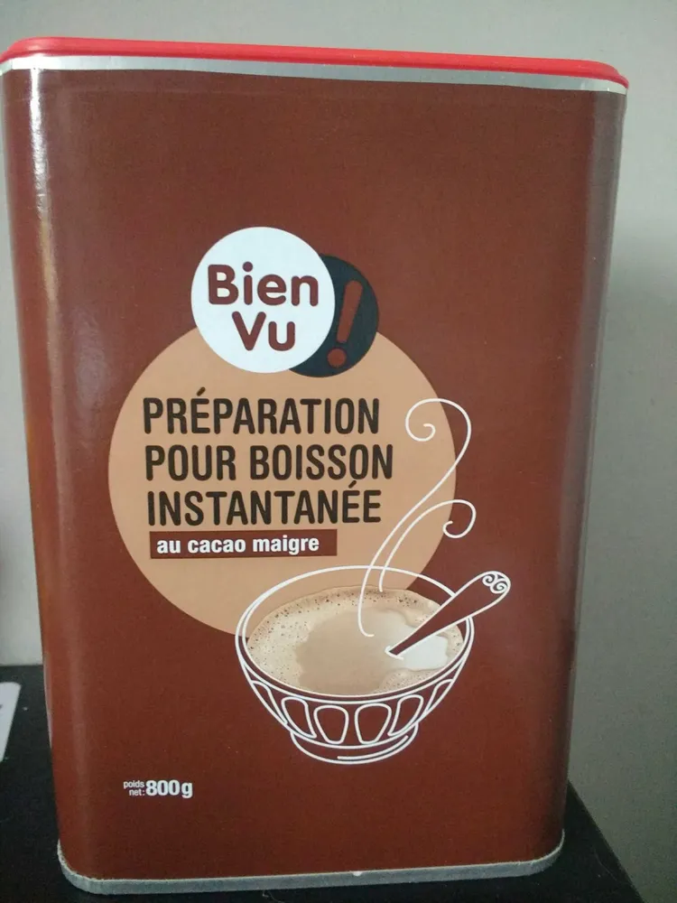 Préparation pour boisson instantanée au cacao maigre