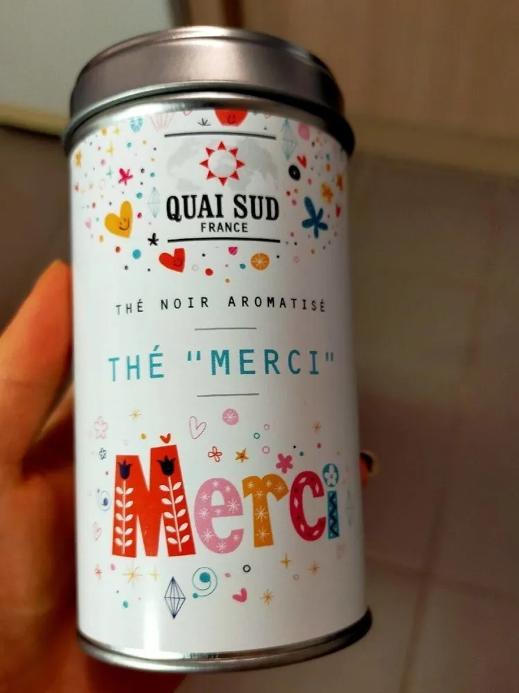Thé noir aromatisé "merci"