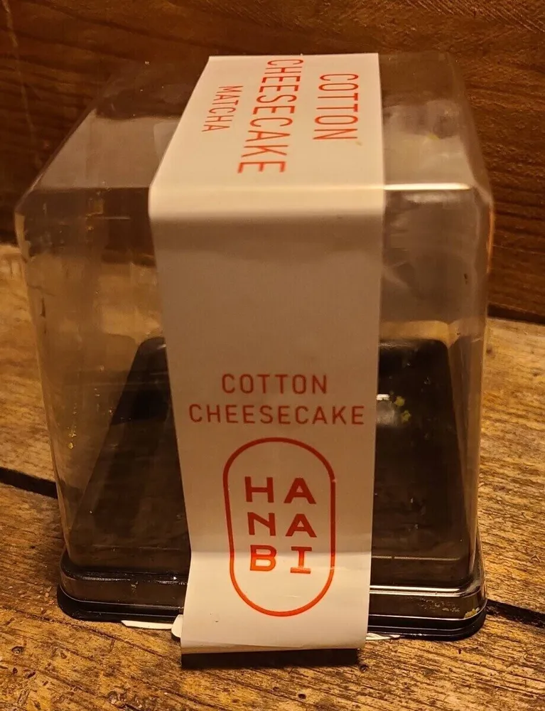 Cotton cheesecake matcha
