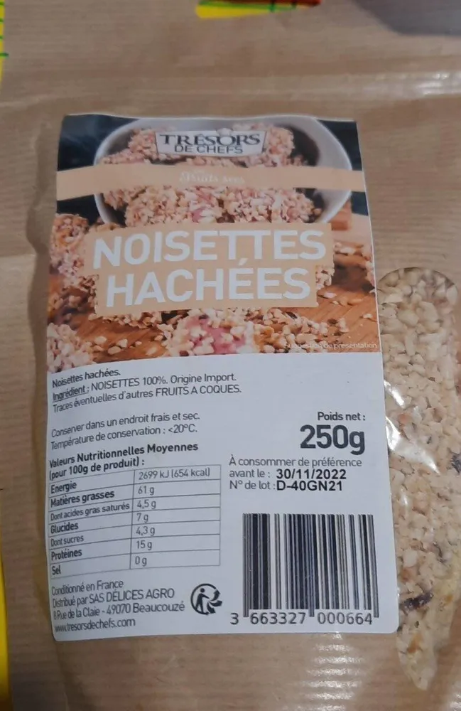 Noisettes hachées