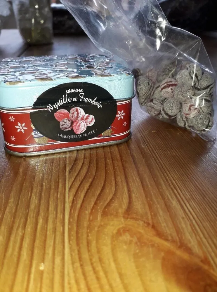 Bonbons saveur myrtille/ framboise