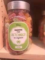 Retomber en enfance tetine