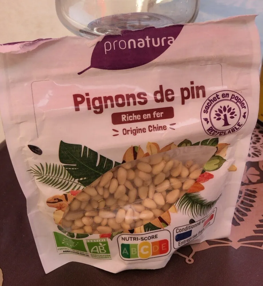 Pignons de pin