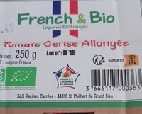 Tomates cerises allongées