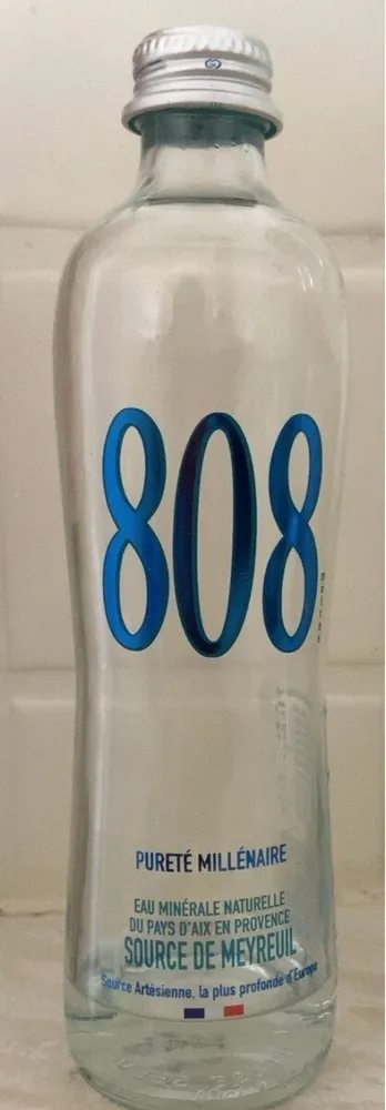 Eau minérale plate