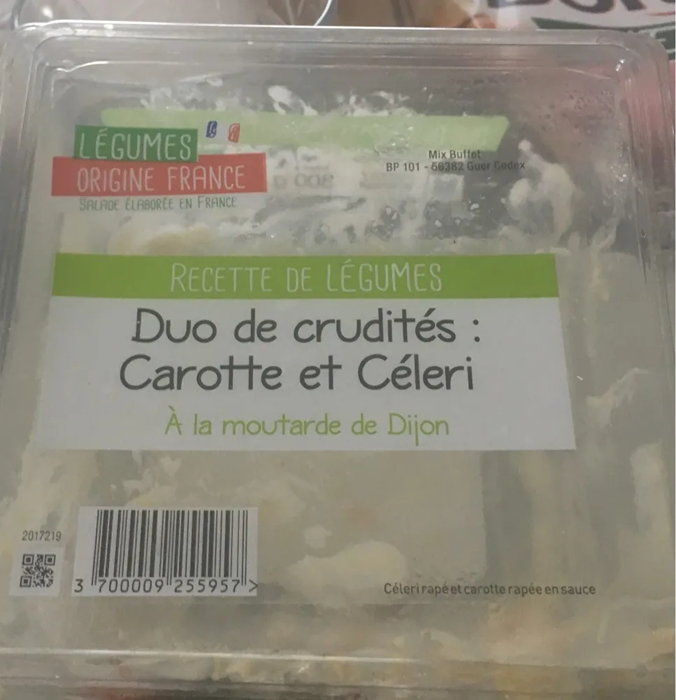 Duo de crudites: carotte et celeri