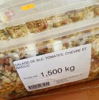 Salade de blé tomates chèvre et basilic