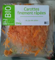 Carottes finement râpées au jus de citron