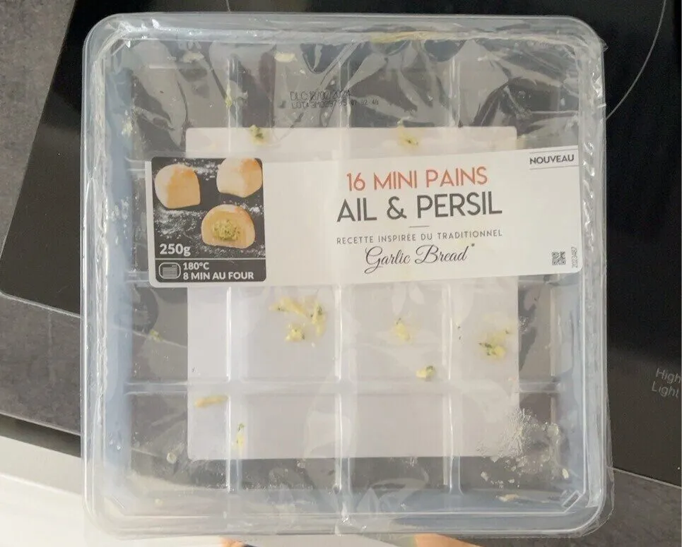 Mini pains ail & persil