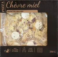 Pizza Chèvre Miel Noisettes grillées