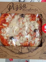 Pizza Margherita Tomato Mozzarella Basil