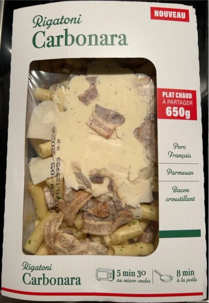 Rigatoni carbonara