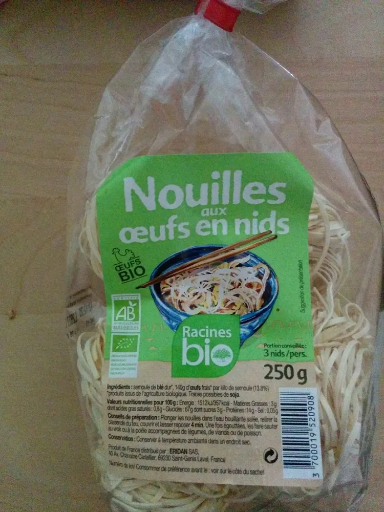 Nouilles aux œufs en nids