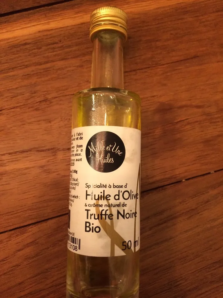 Huile d’olives & arome naturel de Truffes Noire