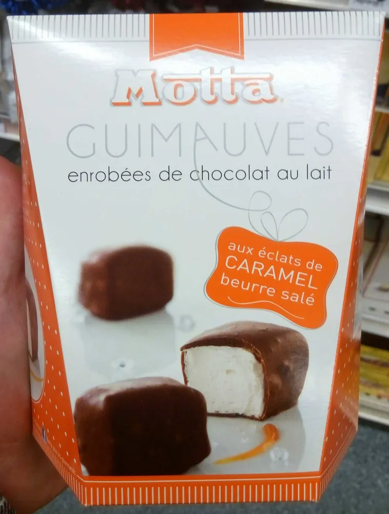 Guimauves enrobées de chocolat au lait