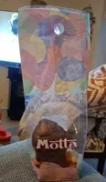 Moulage poisson et chocolat au lait et petits oeufs