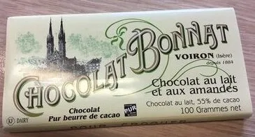 Chocolat au lait et amandes
