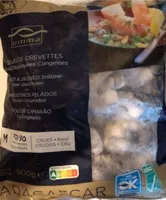 Queues de crevettes crues