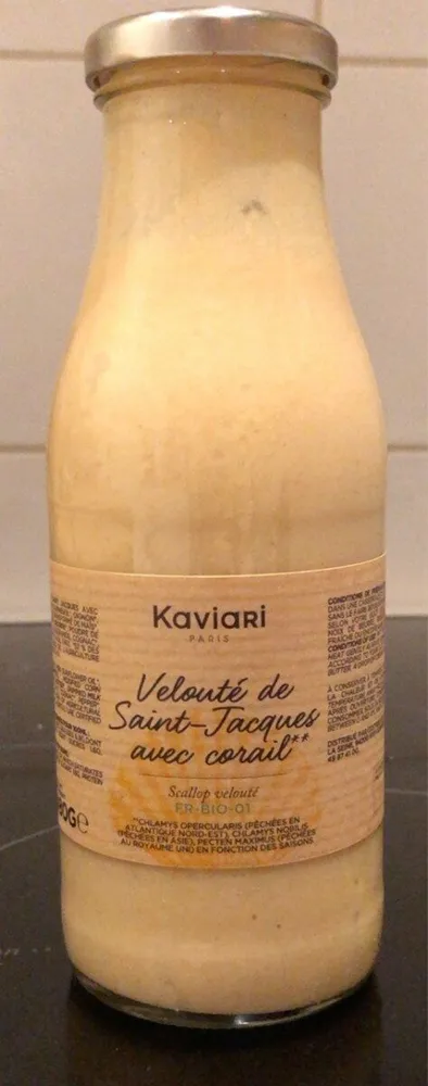 Veloute de saint-jacques avec corail